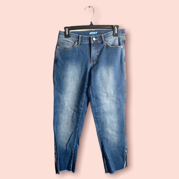 J. McLaughlin Teagan Crop Jean Raw Hem Distressed Size 0 Blue - Picture 2 of 5
